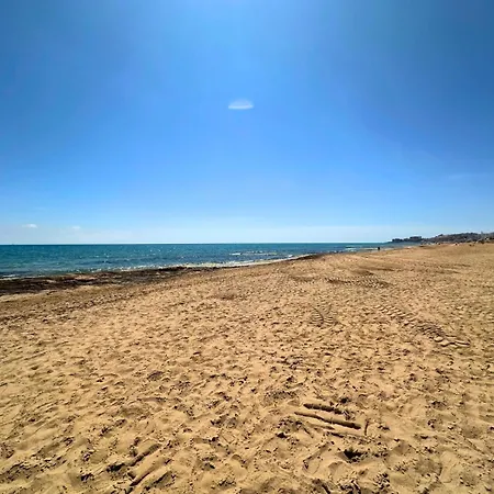 Apartamento Con Terraza A Pasos De La Playa