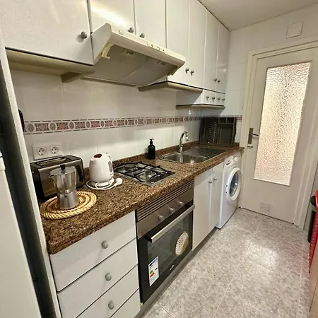 Apartamento Con Terraza A Pasos De La Playa *