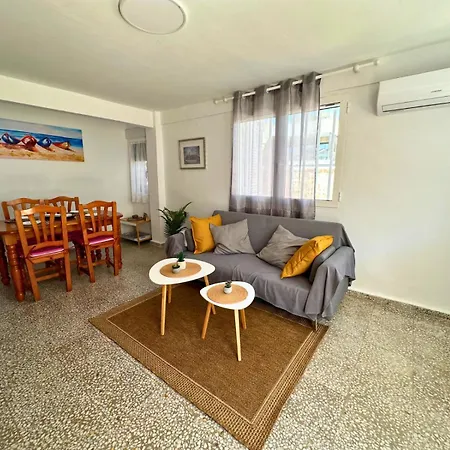 Apartamento Con Terraza A Pasos De La Playa * Torrevieja